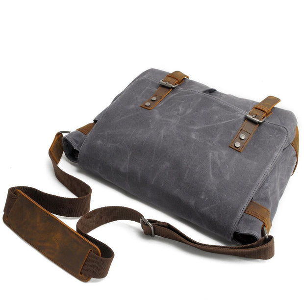 Tbilisi - Retro Shoulder Bag