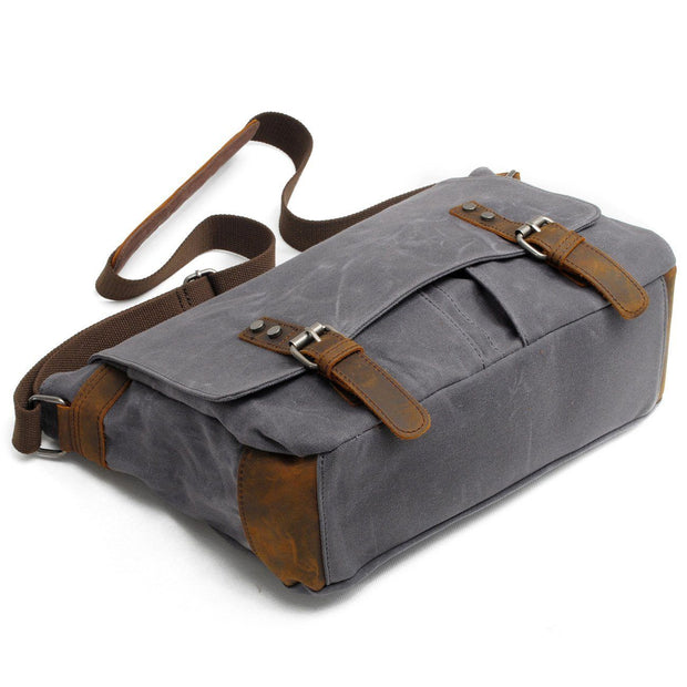 Tbilisi - Retro Shoulder Bag